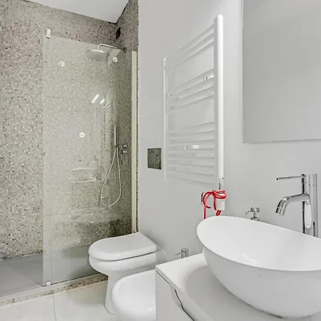 Metro M1 - Smart Home, Fast Free Wifi & Netflix Milan Exterior photo