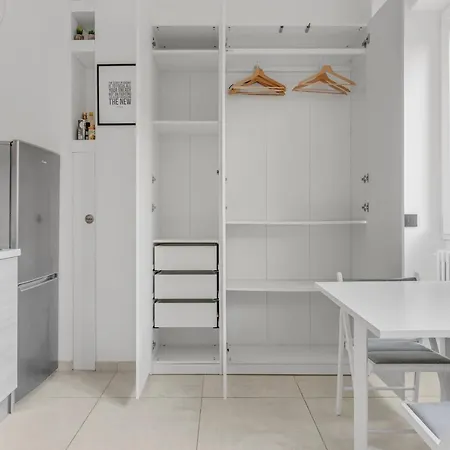 Metro M1 - Smart Home, Fast Free Wifi & Netflix Milan Exterior photo