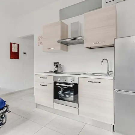 Metro M1 - Smart Home, Fast Free Wifi & Netflix Milan Exterior photo